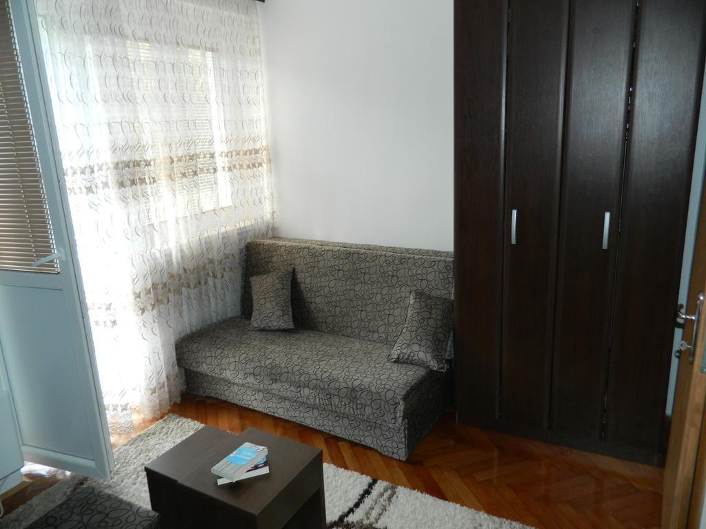 Apartman Sutjeska Тиентище Екстериор снимка