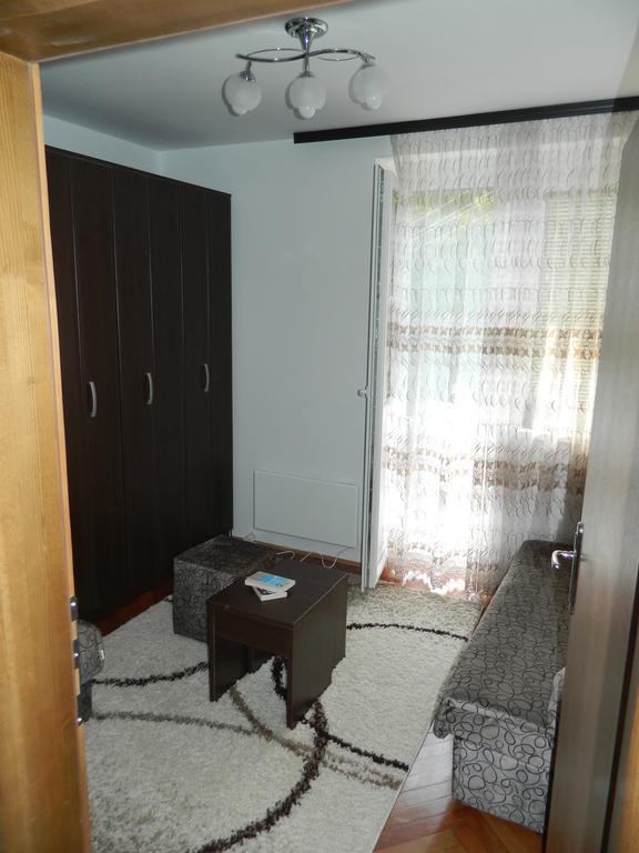 Apartman Sutjeska Тиентище Екстериор снимка
